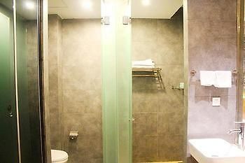 Jiujiang Tianhai Concept Hotel 외부 사진